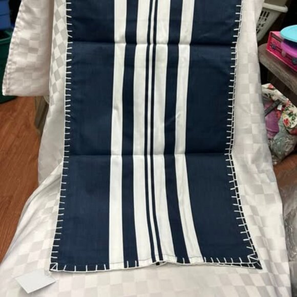 100% cotton Table runner - Picture 1 of 6